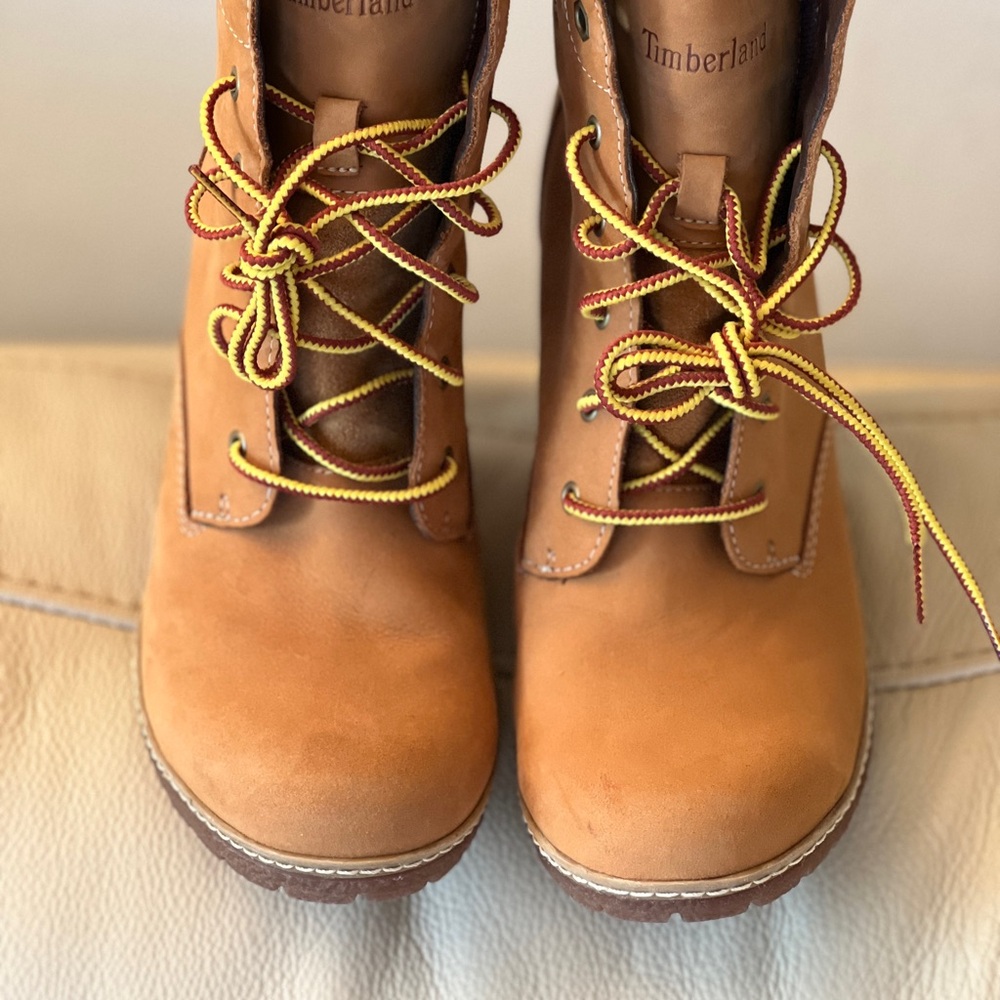Timberland Tillston 6 “ Heel Wheat Nubuck Women’s Lace-up Leather Boots